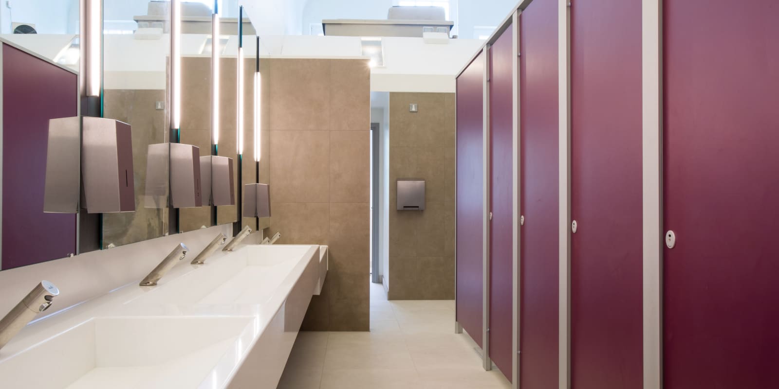 toilet cubicle fitout